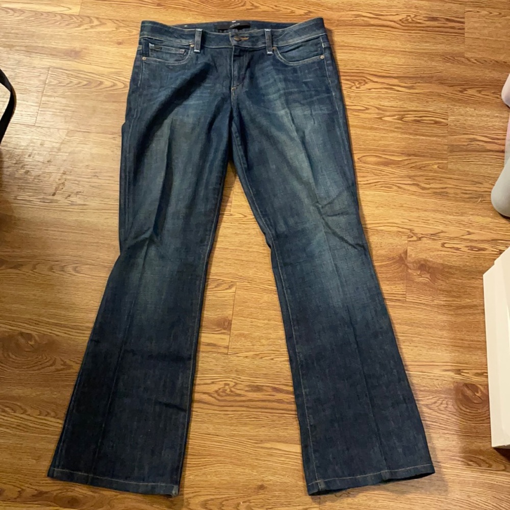 30W; Fit: Visionaire bootcut jeans